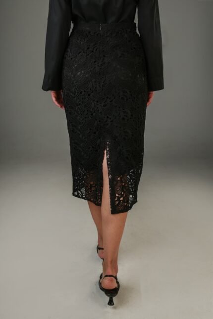 Midi slim black lace skirt.