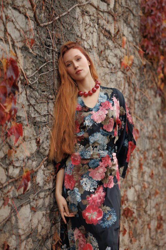 crna-dezen-dina-haljina-editorijal