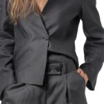 IMAN lanena articoka bluza – close up
